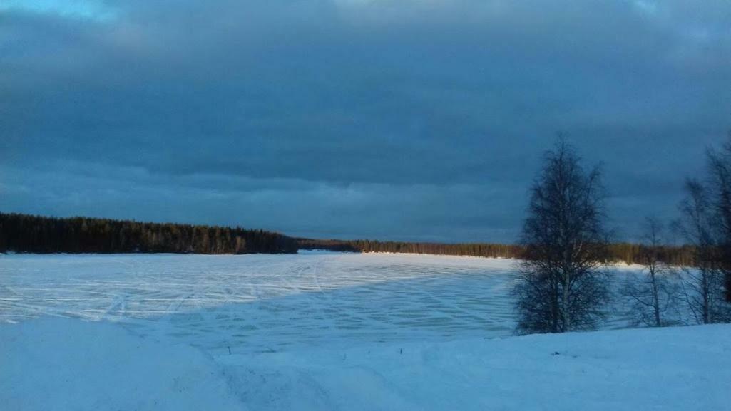 Pajala Cottages Route 99 Buitenkant foto