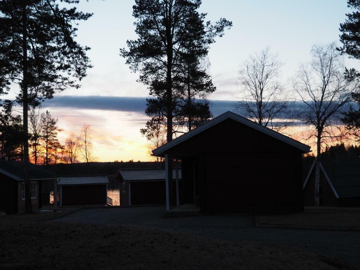 Pajala Cottages Route 99 Buitenkant foto